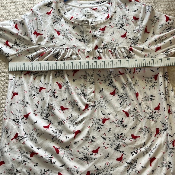 Aria long sleeve nightgown white/red/gray cardinal bird print super soft flannel - Picture 8 of 13